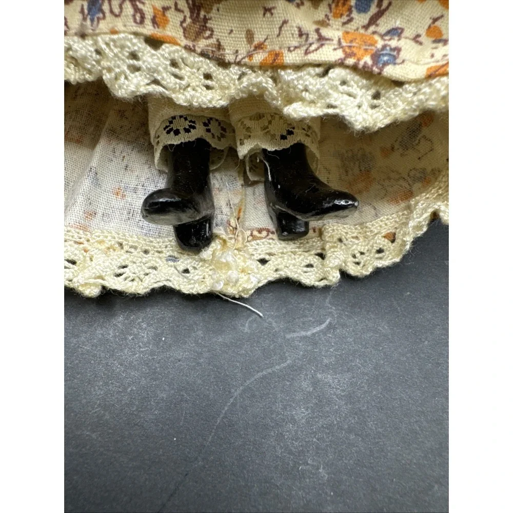 N/A vintage porcelain